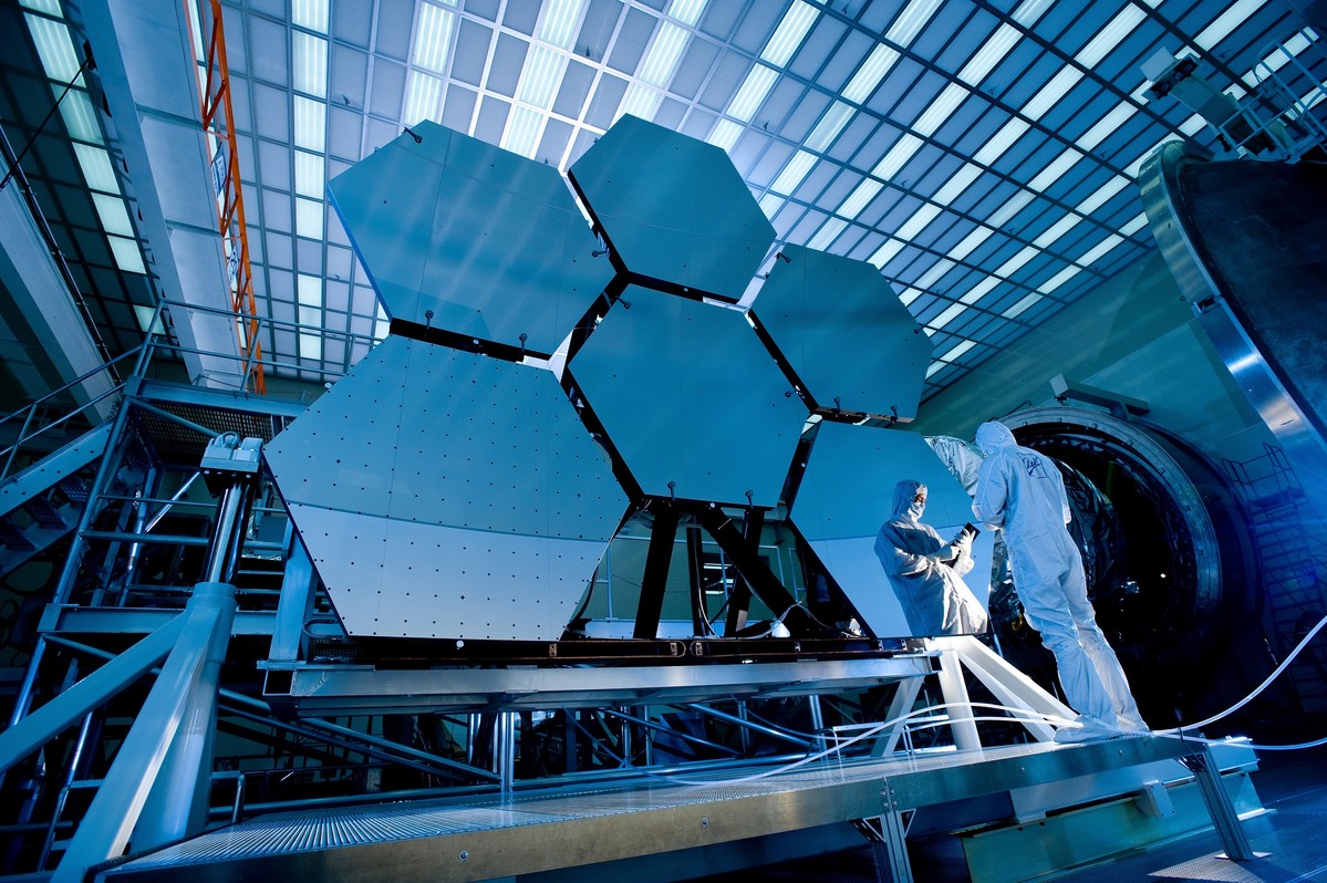 James Web Space Telescope build image